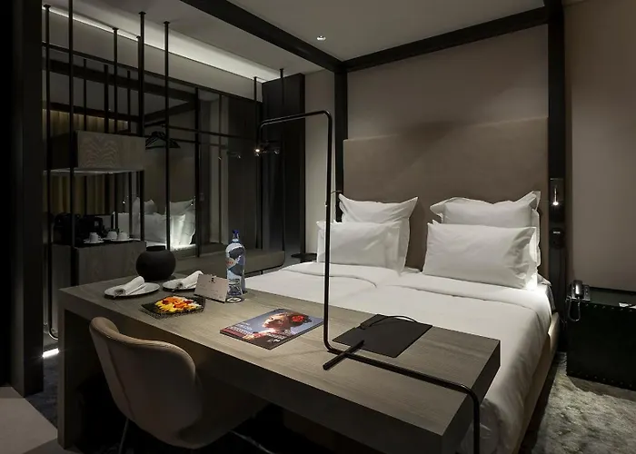 Hotel Royal Bridges 4*