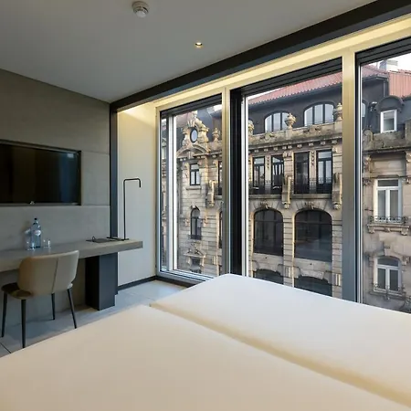 Hotell Royal Bridges Oporto