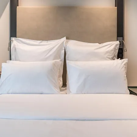 Hotel Royal Bridges 4*
